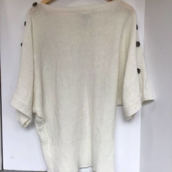 VERTIGO PARIS Angora Sweater White Buttons Medium - Picture 5 of 5